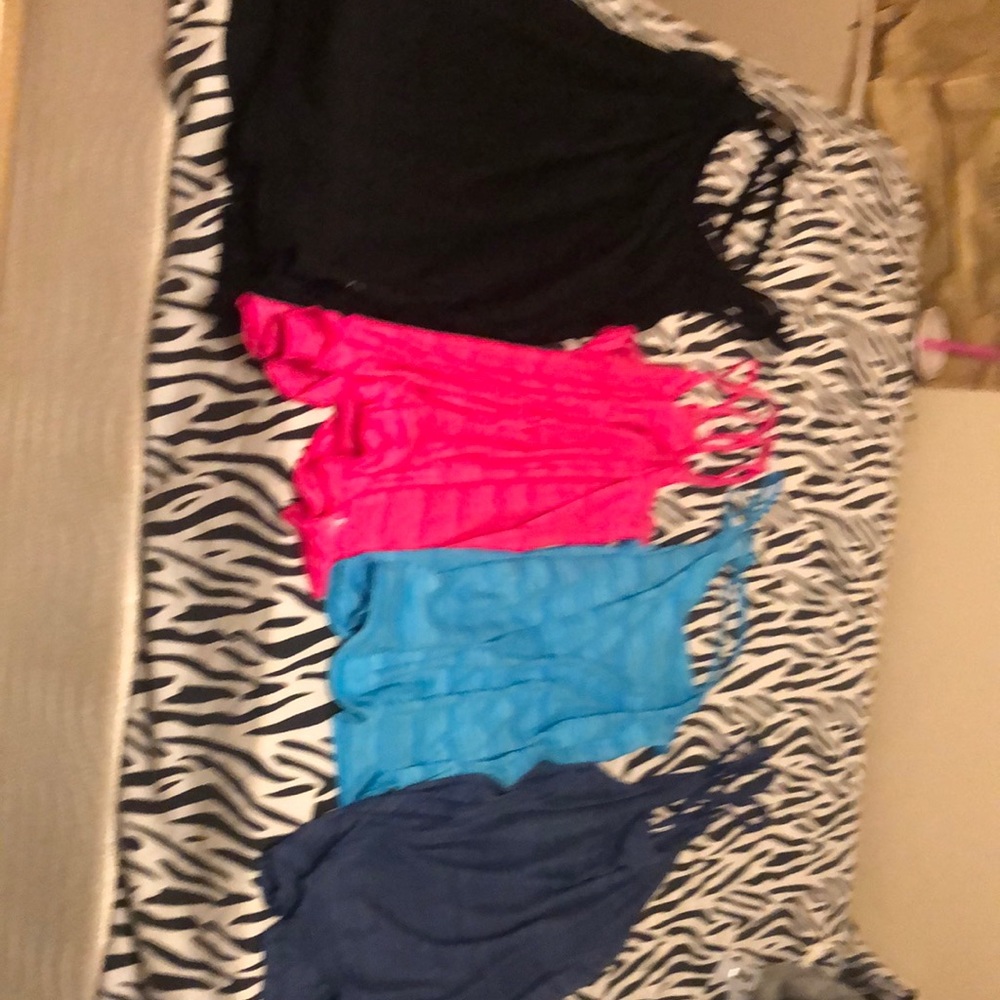 5 spaghetti straps work out tops, Danskin good condition